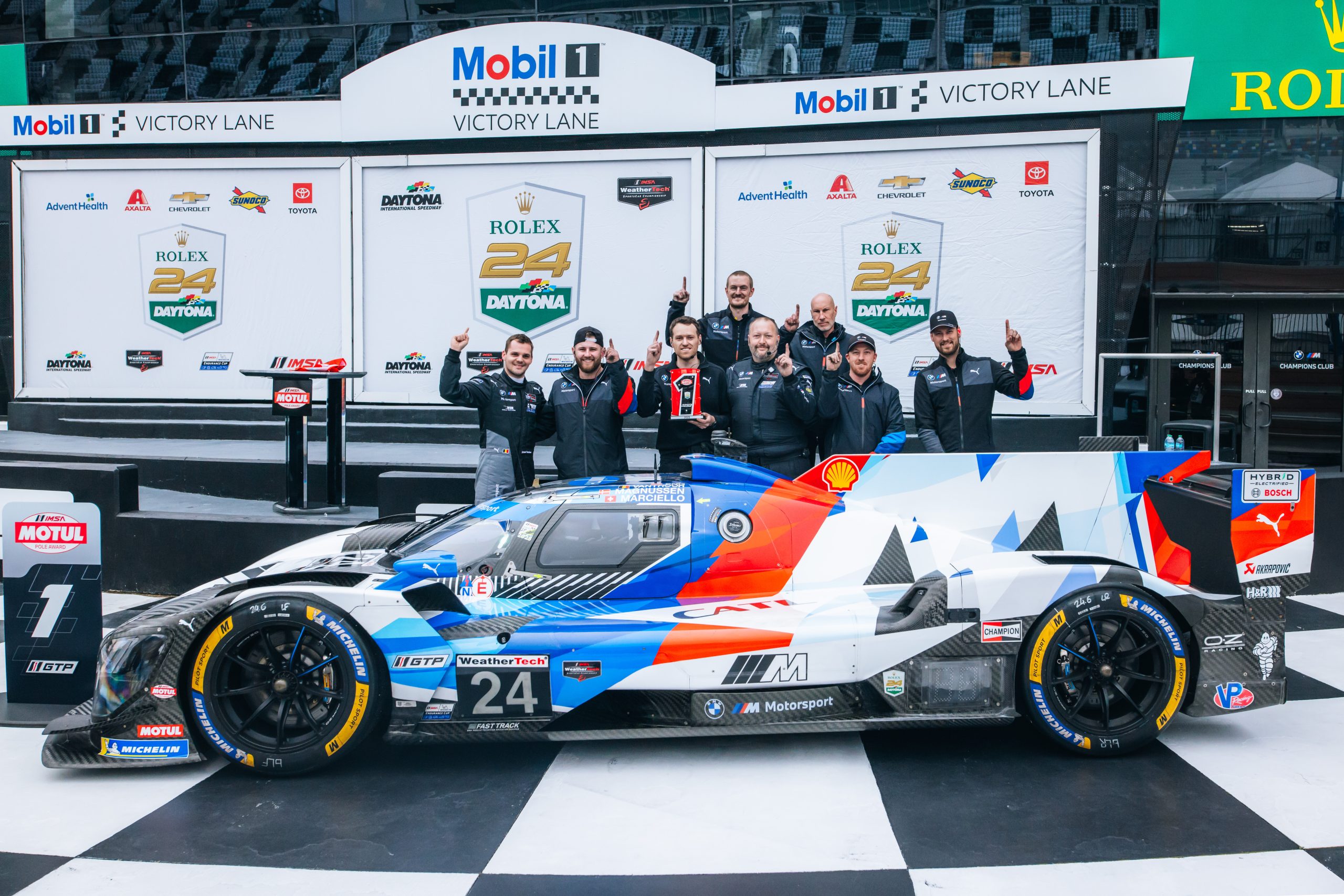 Vanthoor Surges to First GTP Pole for the BMW BMW M Hybrid V8
